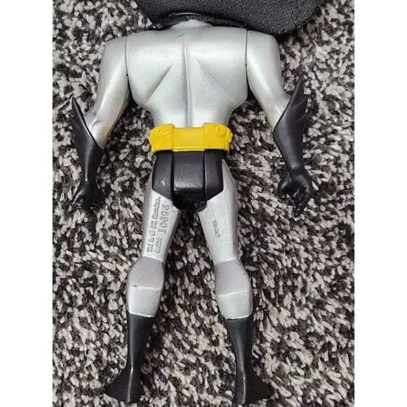 Batman, Two Face, and Penguin Action figures #A90 - Picture 3 of 9